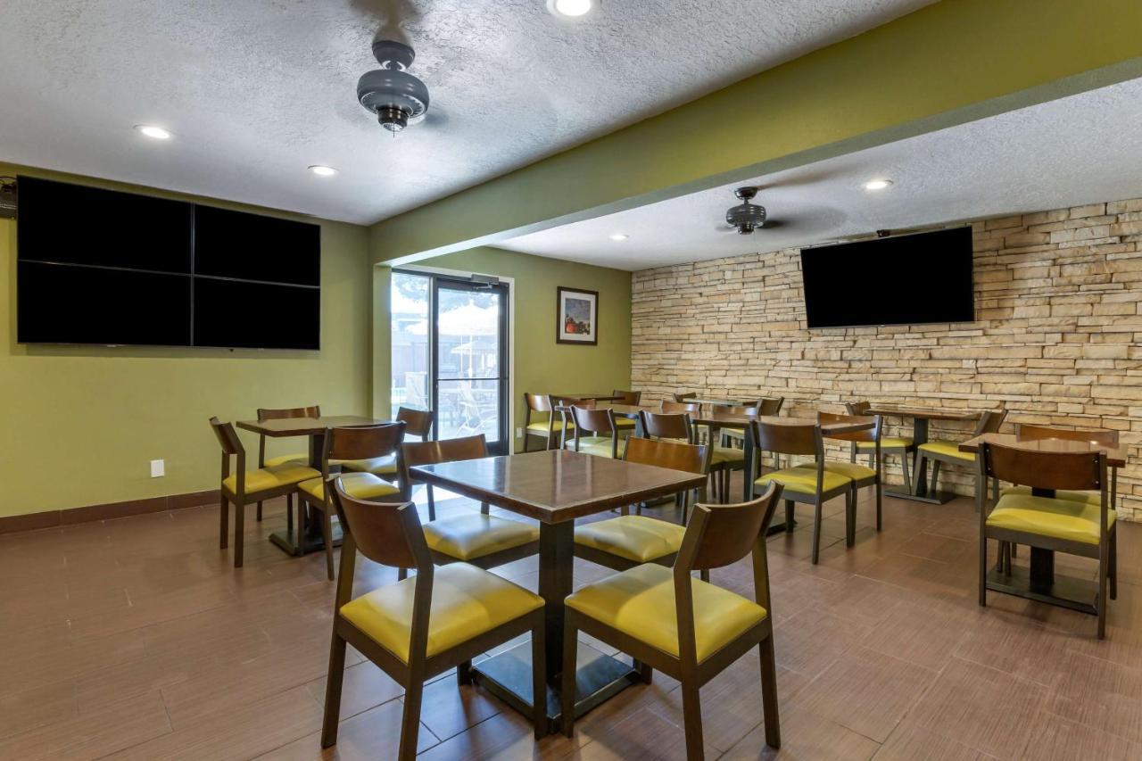 Best Western Airport Albuquerque Innsuites Hotel & Suites Exterior photo
