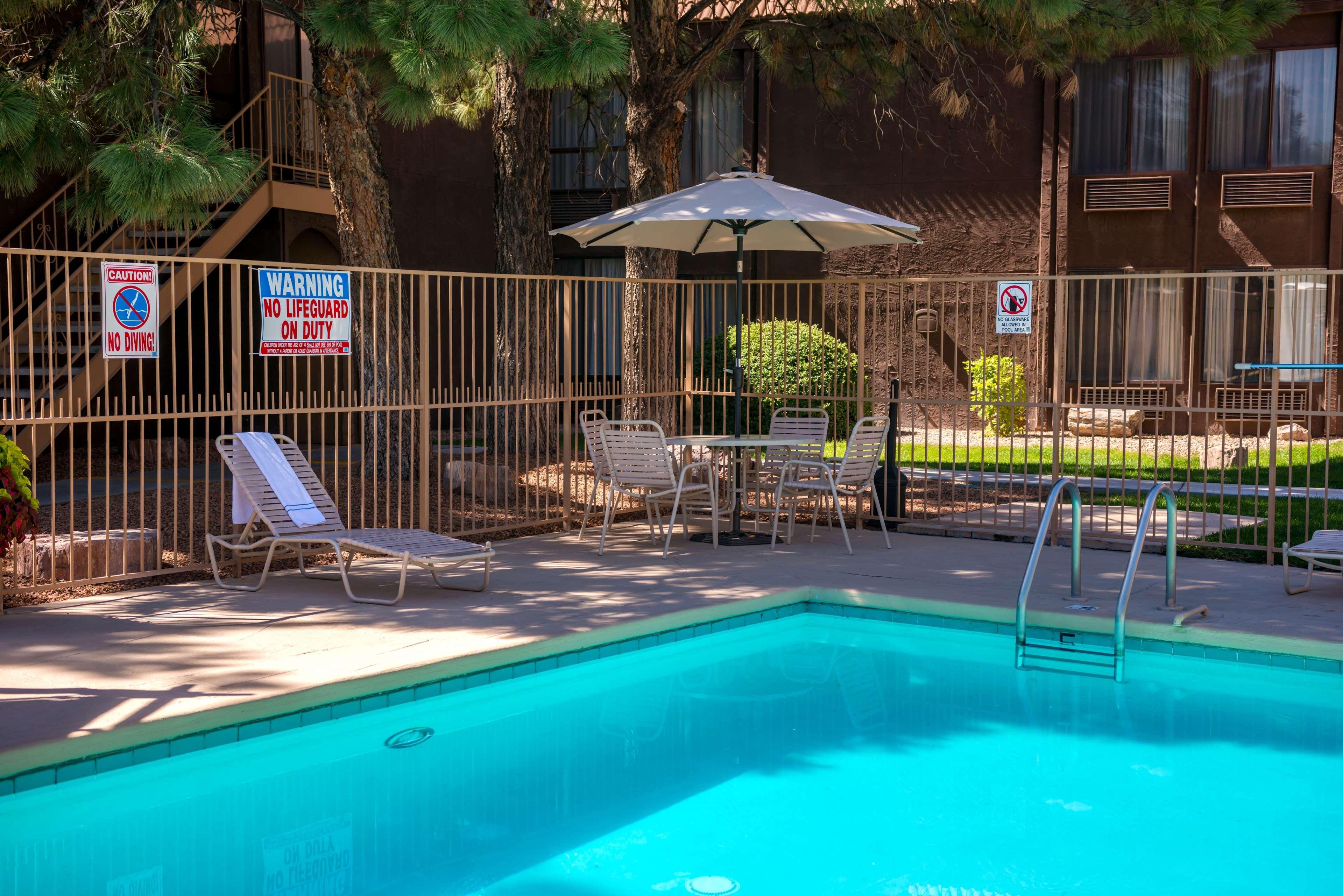 Best Western Airport Albuquerque Innsuites Hotel & Suites Exterior photo