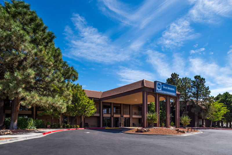 Best Western Airport Albuquerque Innsuites Hotel & Suites Exterior photo