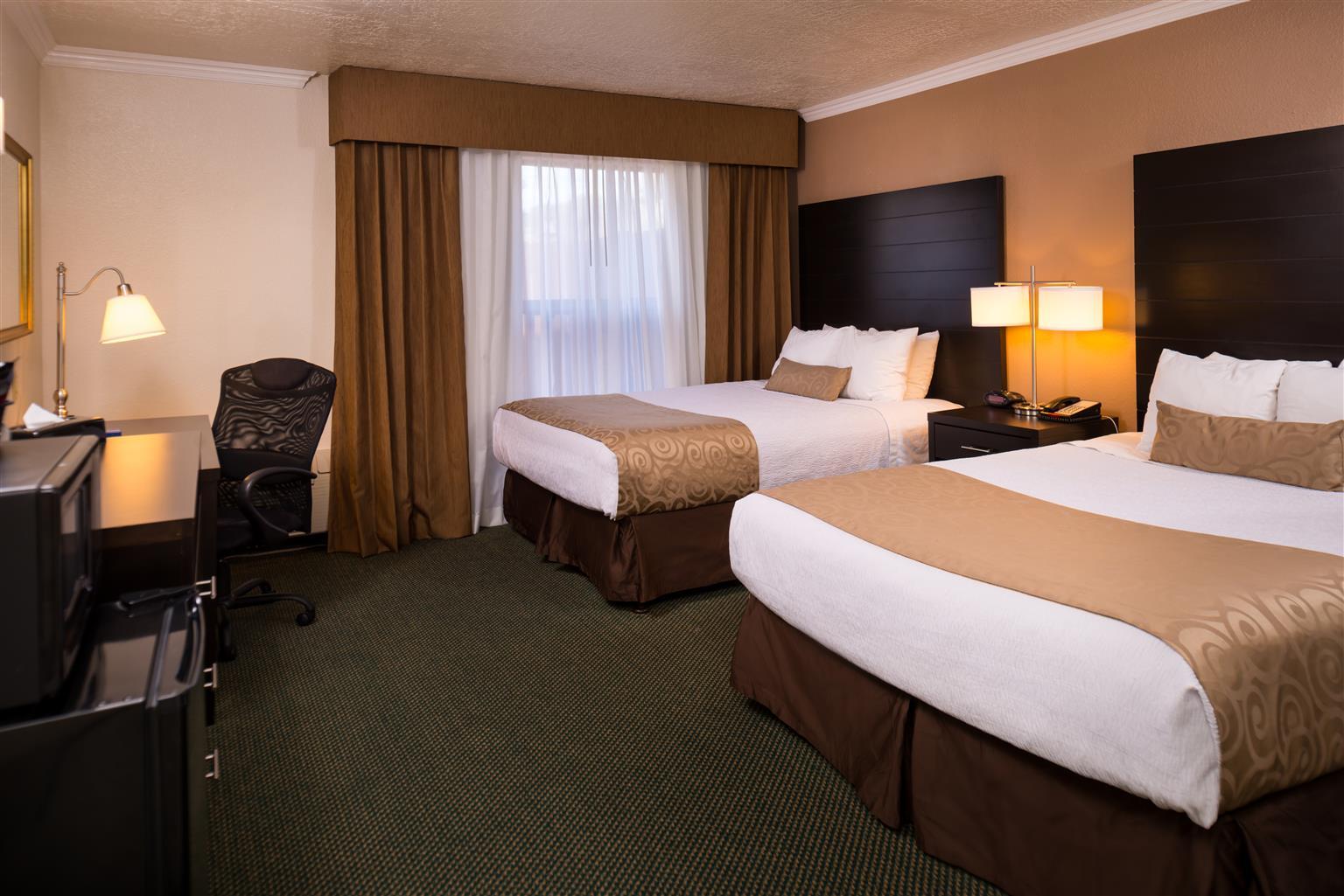 Best Western Airport Albuquerque Innsuites Hotel & Suites Exterior photo