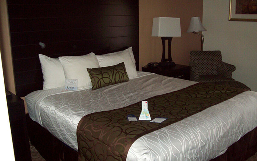 Best Western Airport Albuquerque Innsuites Hotel & Suites Exterior photo